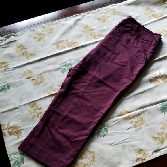 NY&CO Capris - Picture 3 of 7